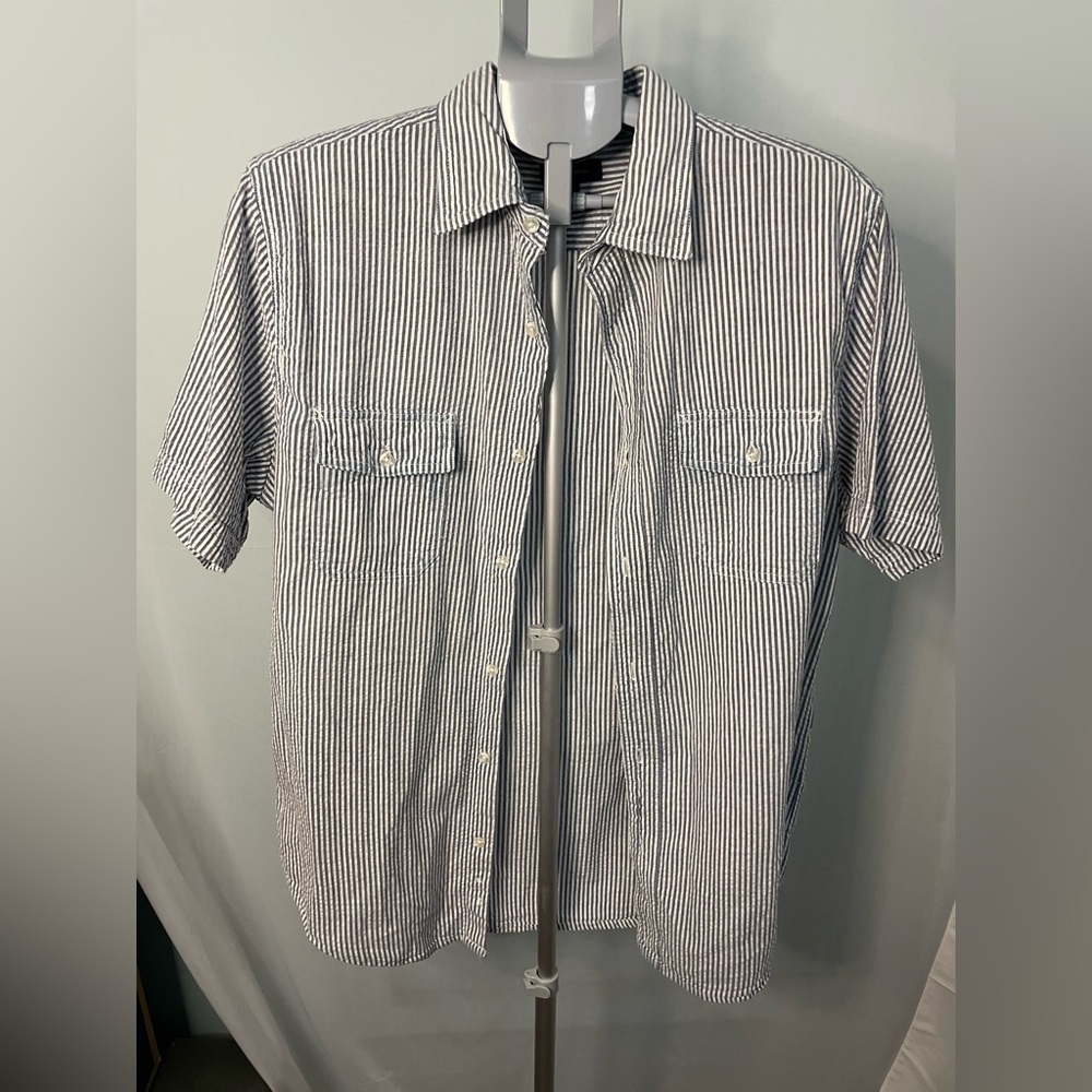 Croft & Barrow Striped Seersucker Shirt Women Med Blue White Cotton Short Sleeve